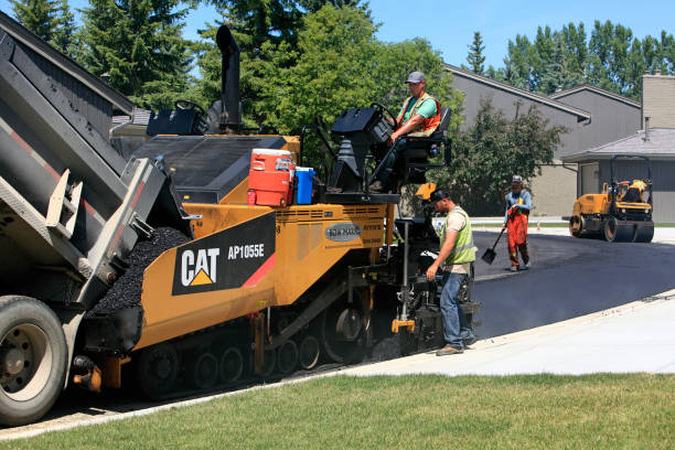 Best Driveway Paving Near Me  in Kewanee, IL