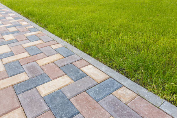 Best Professional Driveway Pavers  in Kewanee, IL
